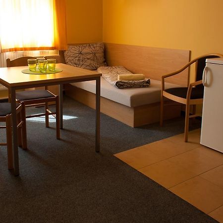 Apartmany Reko Кадань Экстерьер фото