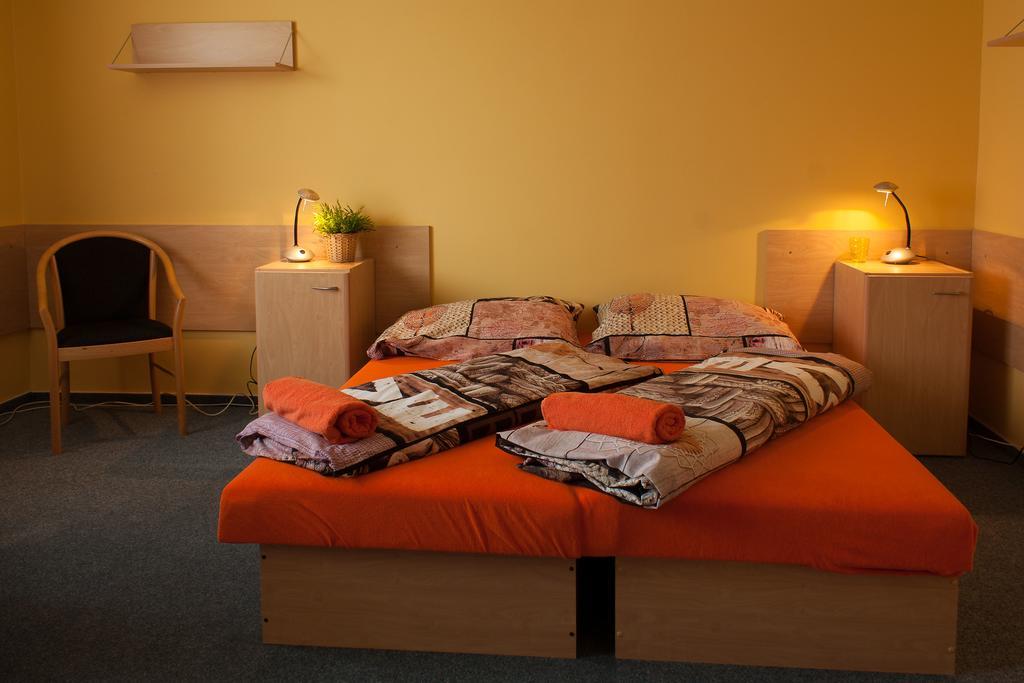 Apartmany Reko Кадань Экстерьер фото